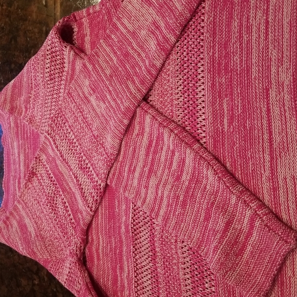 Saint John's Bay pink & white sweater size L like new - Picture 5 of 6